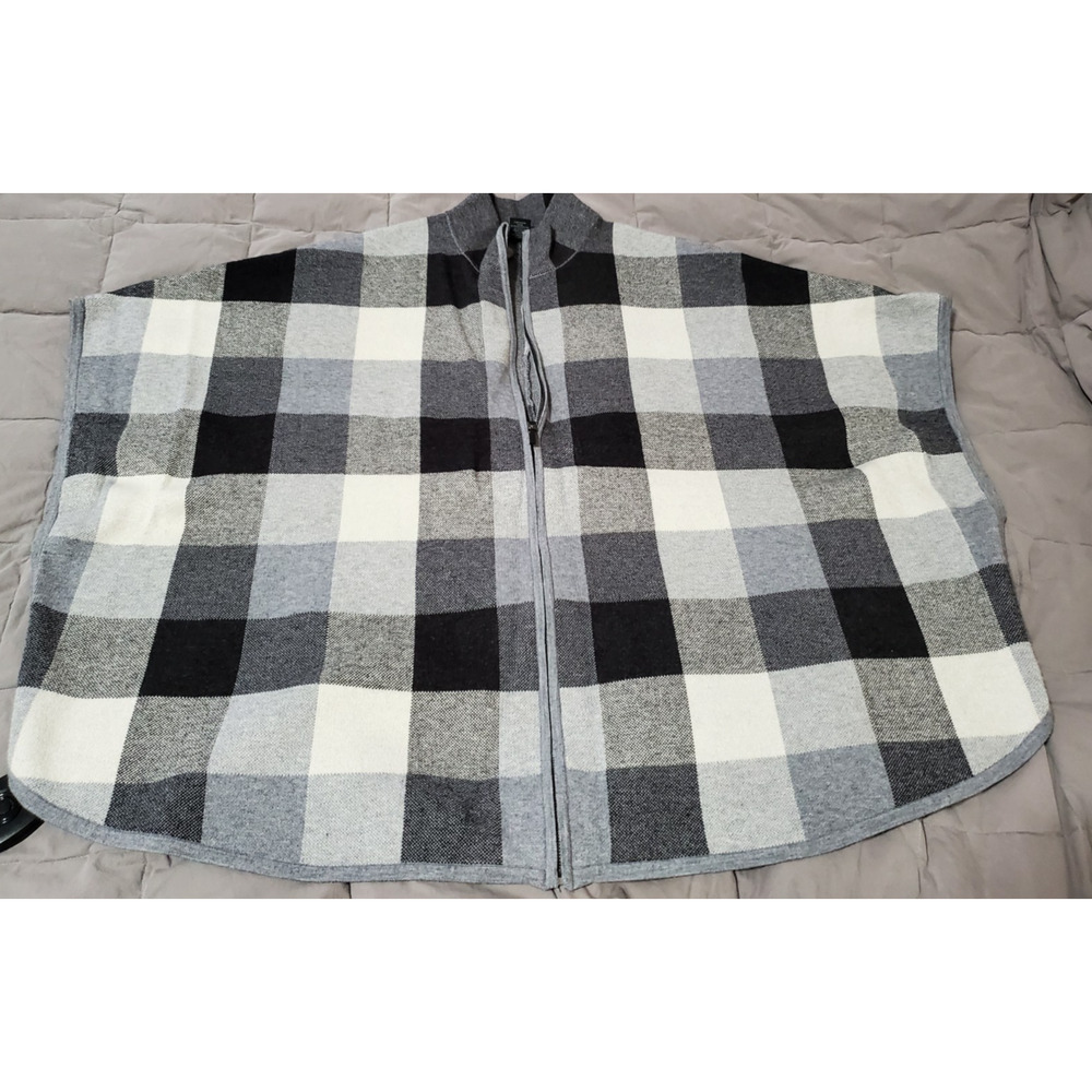 Tahari Women’s Plaid Sweater Jacket Size XL Gray Zip Front Rayon Blend - Picture 2 of 16